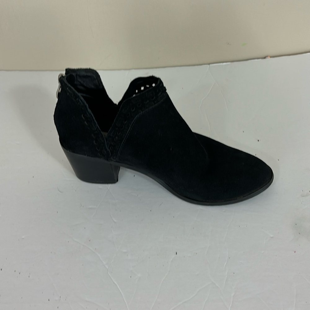 Steve Madden Black Suede Java Booties Boots Size 9.5